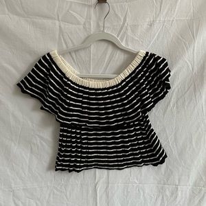 Urban Outfitters Black and Cream Stripe Crop Top- Size M